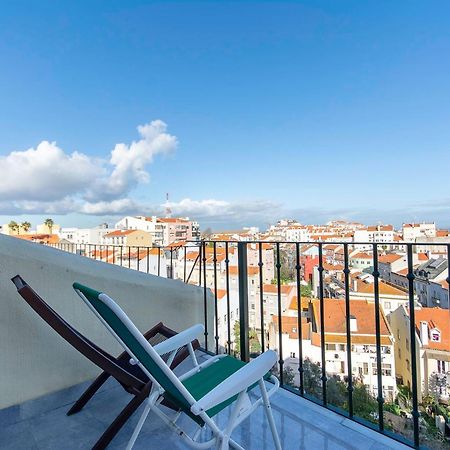 Amidst The Rooftops Of Lisboa Exteriör bild